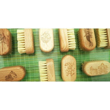 Brosse à ongles enfants